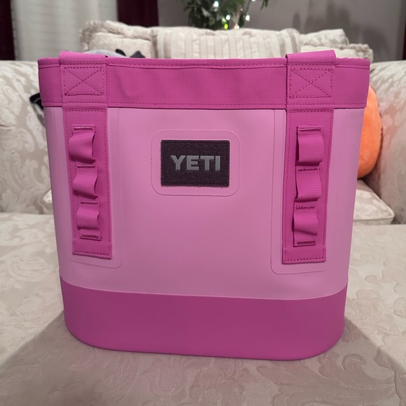 Yeti Camino 20 Carryall Tote Bag Power Pink Limited Edition Color - Picture 2 of 6